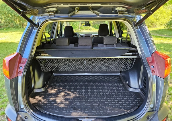 Toyota RAV4 cena 67900 przebieg: 163000, rok produkcji 2013 z Warszawa małe 211